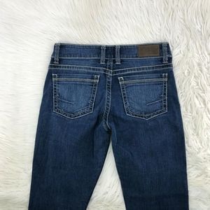 Buckle Dakota Jean's